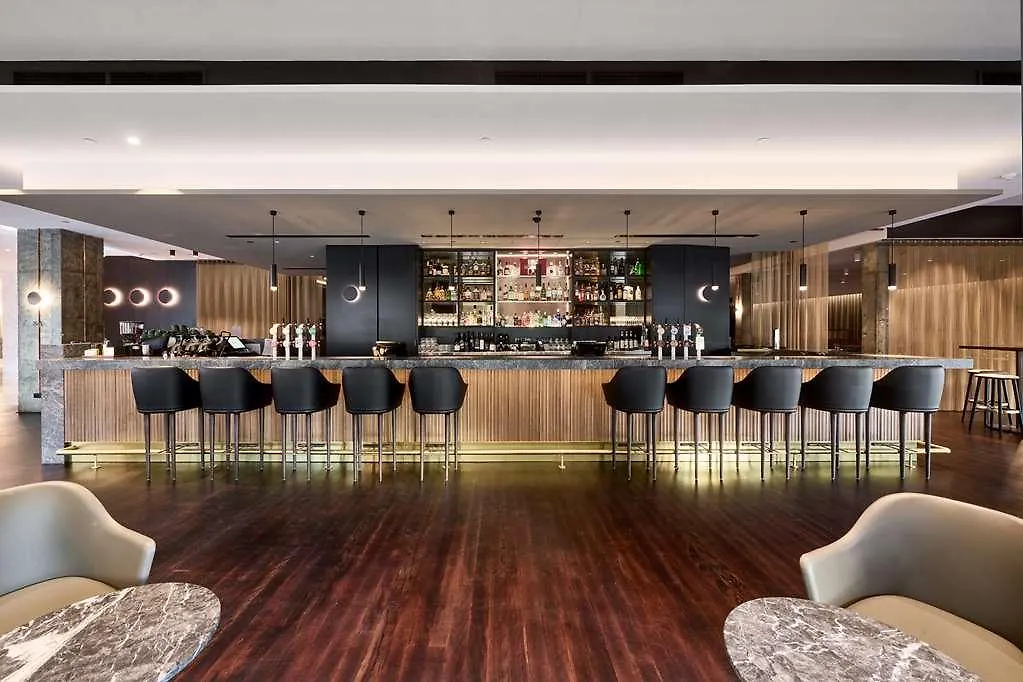 Parmelia Hilton Perth Hotel